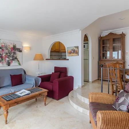 3b Virgo Apartamento